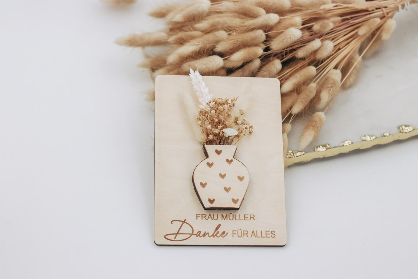 Lehrerin Erzieherin Abschiedsgeschenk - Gravierte Holzkarte mit Trockenblumen und Personalisierung - Lehrerin mit Herz - Dankeschön