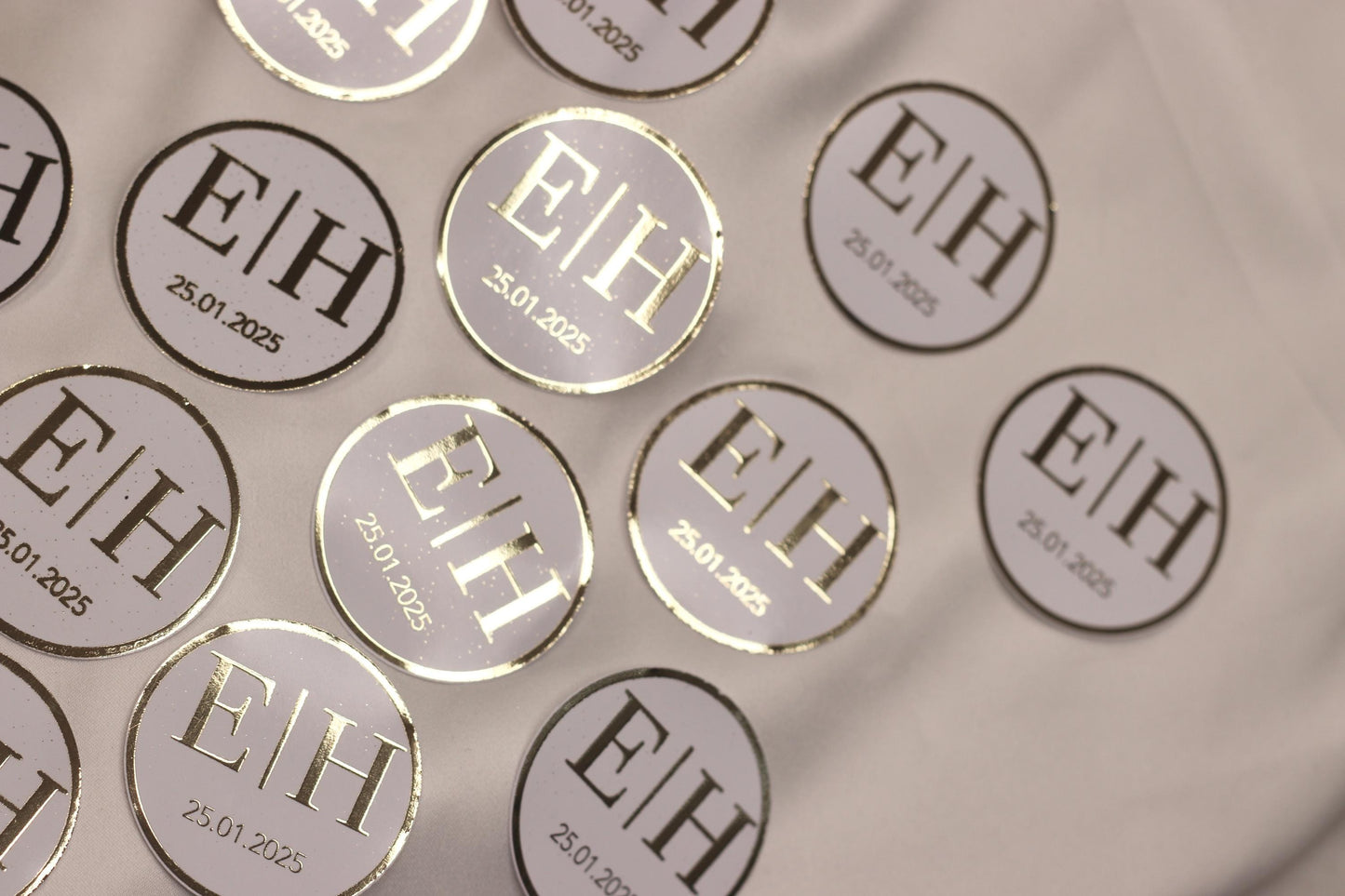 Personalisierte Etiketten für Gastgeschenke mit metallic Veredelung in gold, Hochzeit, Taufe,Sözümüz Söz, Verlobung, Initial & Datum