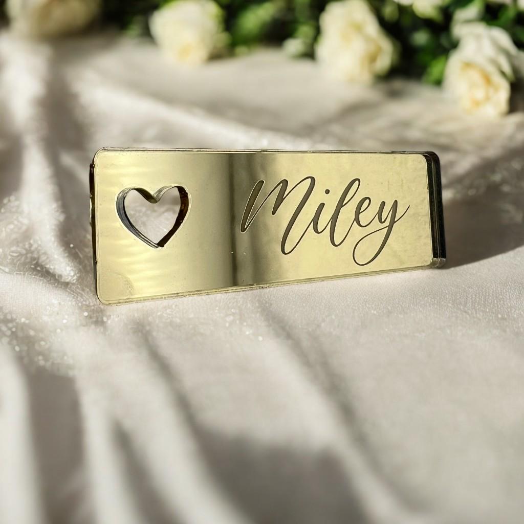 Platzkarte Hochzeit, personalisierte Acryl Namensschilder mit Herz, Hochzeitsdeko, Verlobungsdeko, Tischdeko,