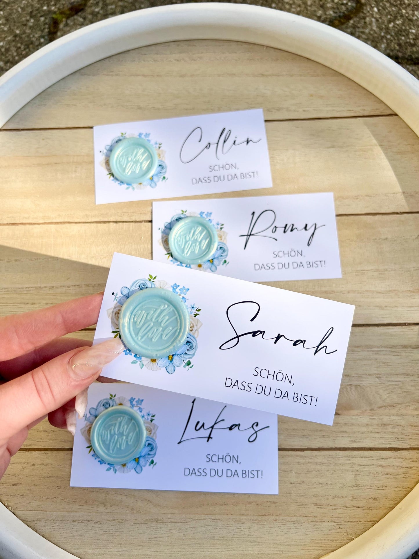 Platzkarte Hochzeit, Namenskarte, blau, verschiedene Siegel Muster, Personalisiert mit Namen, Wachssiegel, Schön, dass du da bist, Taufe,