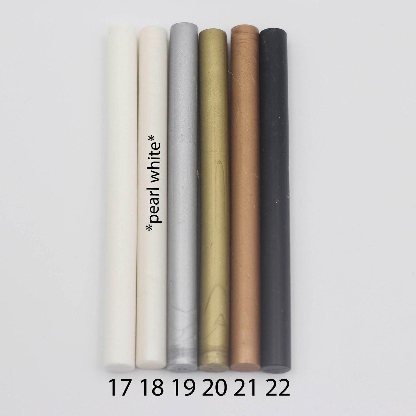 Platzkarte Hochzeit, Namenskarte, apricot, verschiedene Siegel Muster, Personalisiert mit Gästenamen, Wachssiegel, Schön, dass du da bist