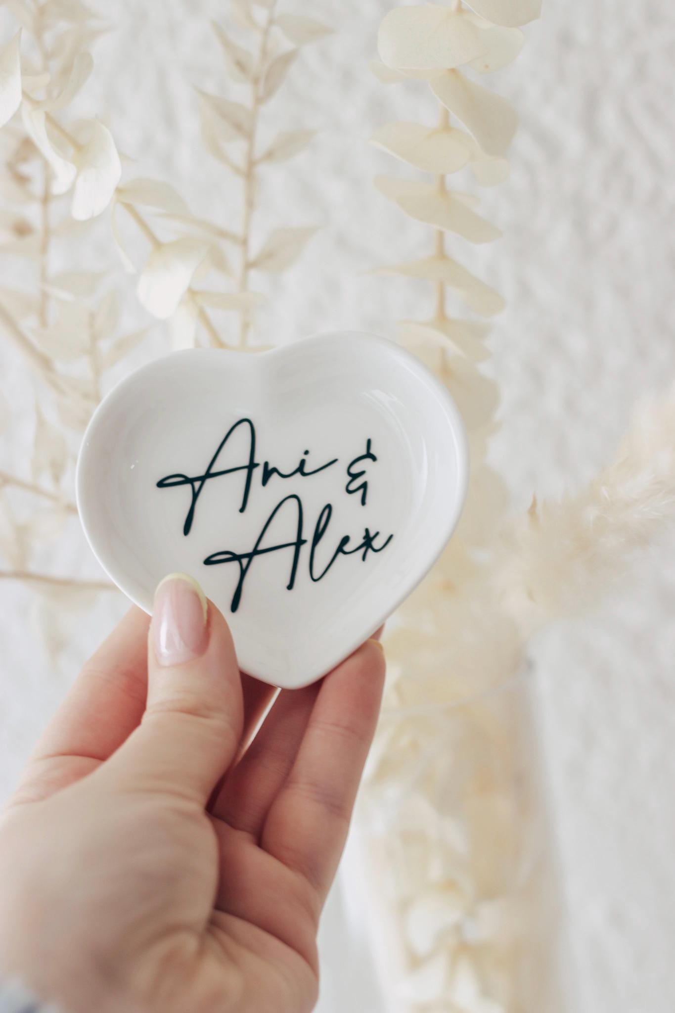 Personalisierte Ringschale Hochzeit | Keramik Schmuckschale mit Namen | Standesamt Deko | Ringhalter Hochzeit Geschenk