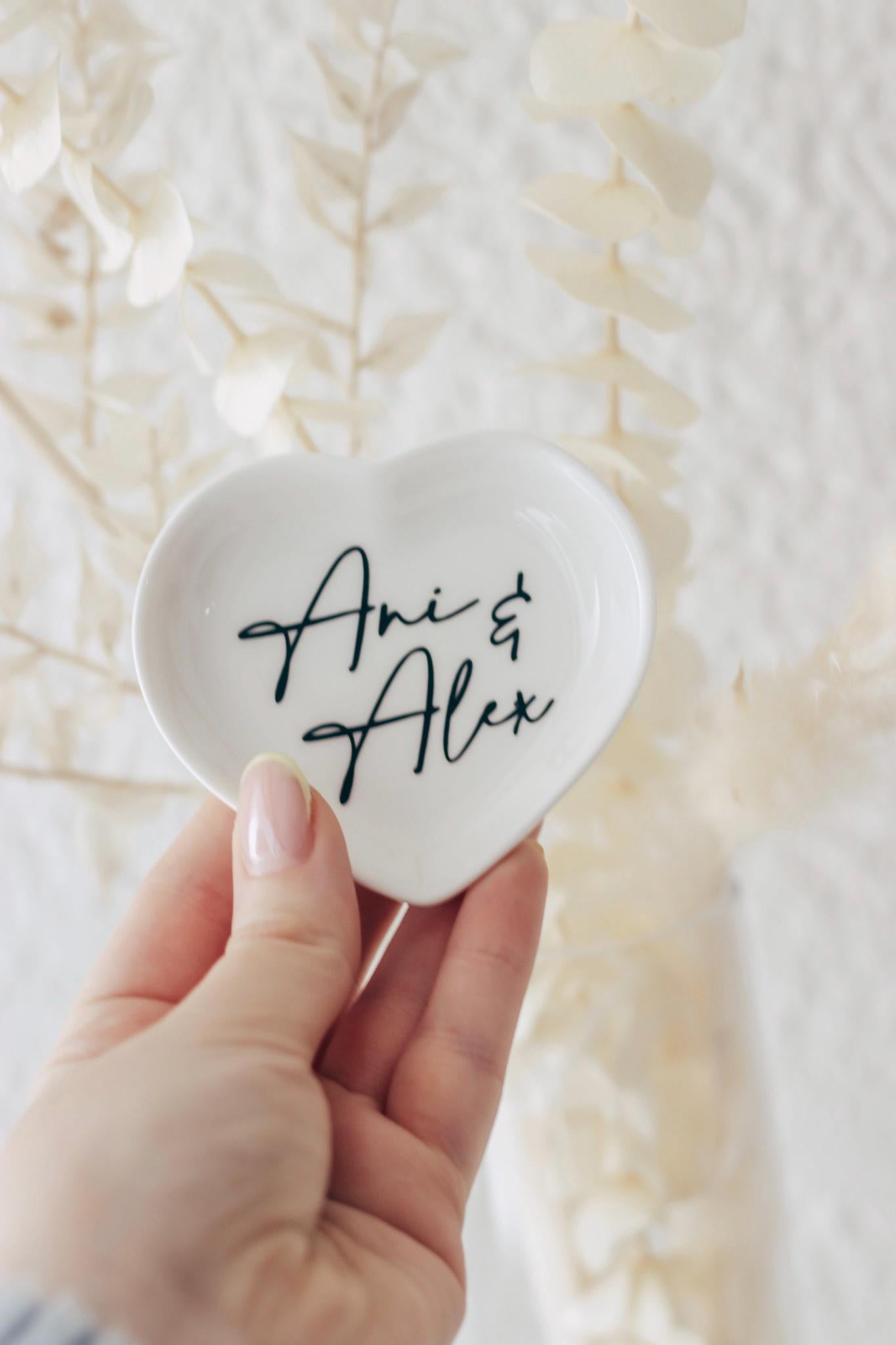 Personalisierte Ringschale Hochzeit | Keramik Schmuckschale mit Namen | Standesamt Deko | Ringhalter Hochzeit Geschenk