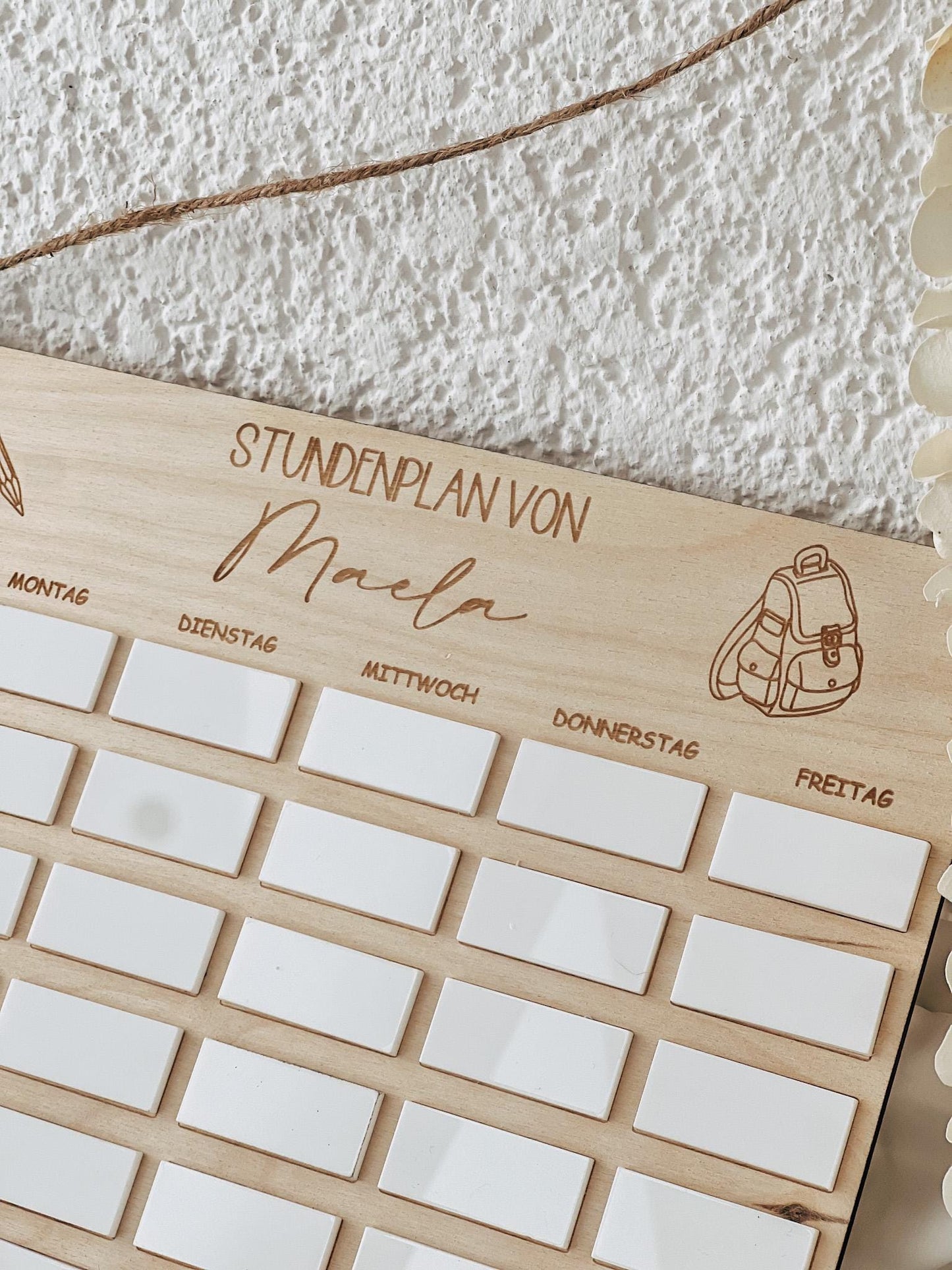 Personalisierter Stundenplan aus Holz für Kinder | Wiederverwendbar mit Acrylfeldern | Geschenk Schulanfang | Einschulung Deko Kinderzimmer