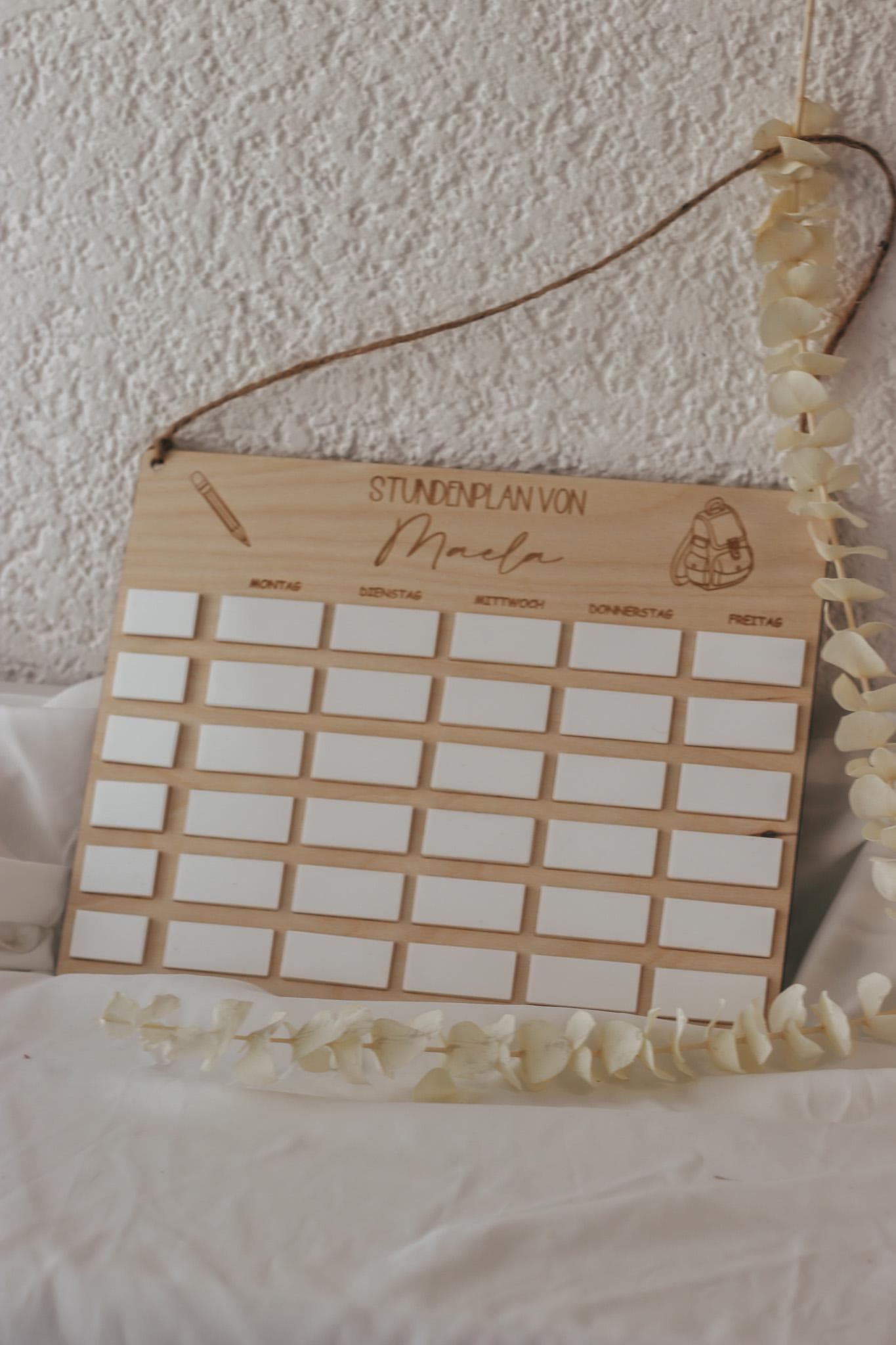 Personalisierter Stundenplan aus Holz für Kinder | Wiederverwendbar mit Acrylfeldern | Geschenk Schulanfang | Einschulung Deko Kinderzimmer
