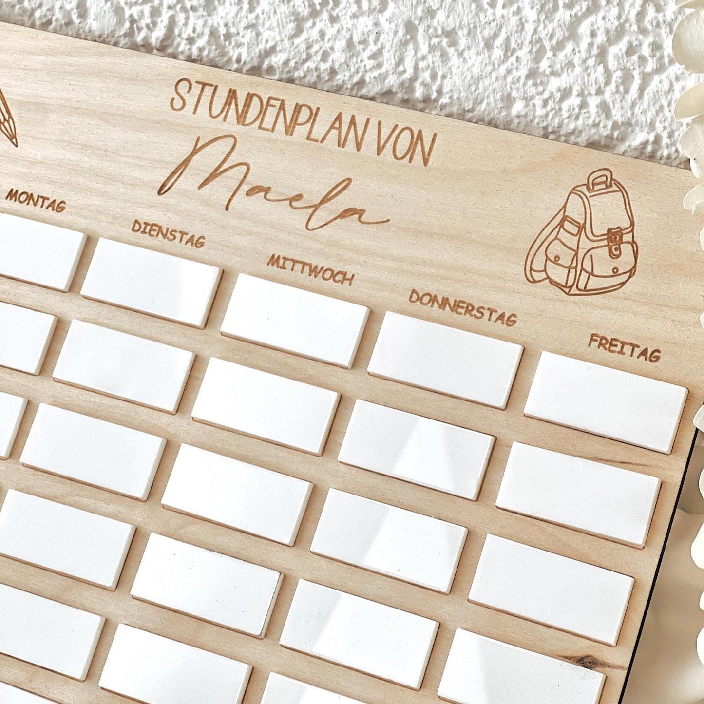 Personalisierter Stundenplan aus Holz für Kinder | Wiederverwendbar mit Acrylfeldern | Geschenk Schulanfang | Einschulung Deko Kinderzimmer