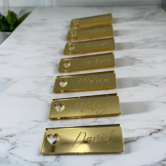 Platzkarte Hochzeit, personalisierte Acryl Namensschilder mit Herz, Hochzeitsdeko, Verlobungsdeko, Tischdeko,