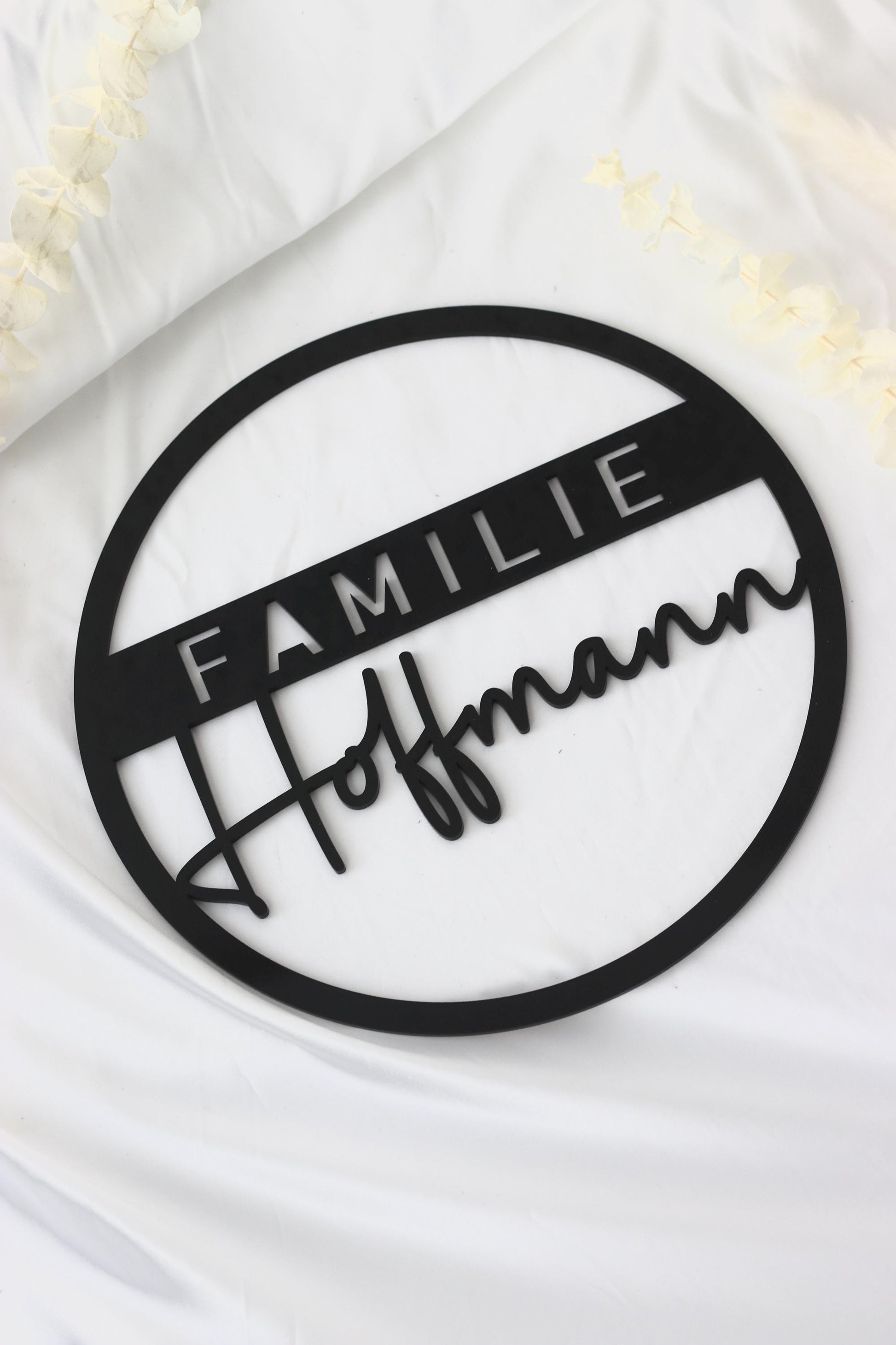 Türschild Familie Nachname 25x25 Acrylglas 3mm Schwarz Weiß Personalisierbar Wanddeko Haustürschild Geschenk, Hochzeitsgeschenk,