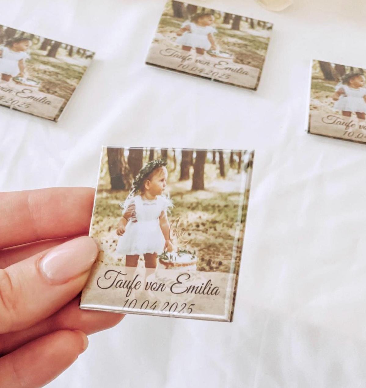 Personalisierter Magnet mit Foto – Gastgeschenk zur Taufe, Kommunion oder Geburtstag – Erinnerung mit Namen & Datum – Kühlschrankmagnet