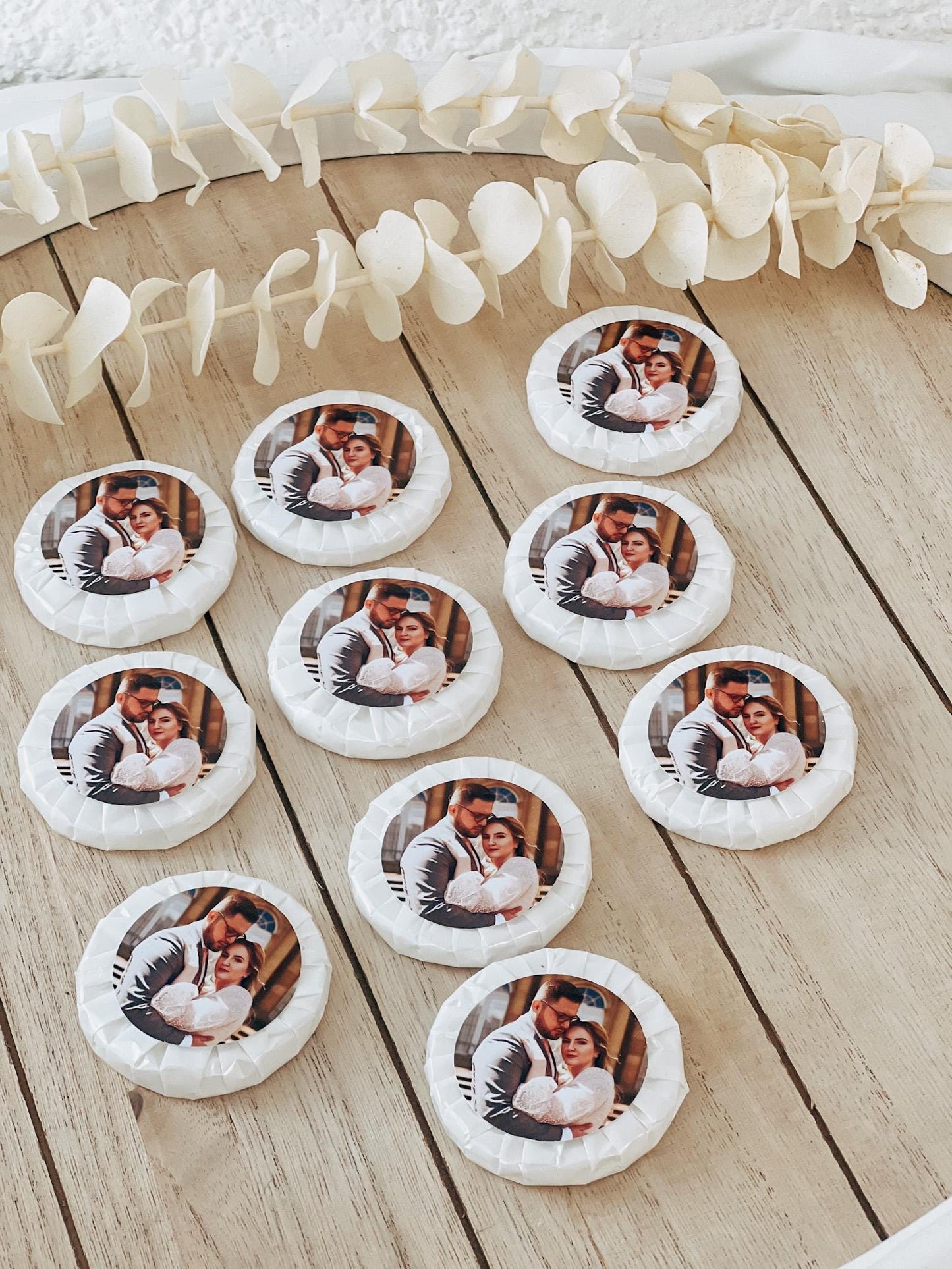 Mini Seifen (10er Set) als Gastgeschenk – personalisiert mit Foto – Hochzeit, Geburtstag, Verlobung – Seifen Mitgebsel