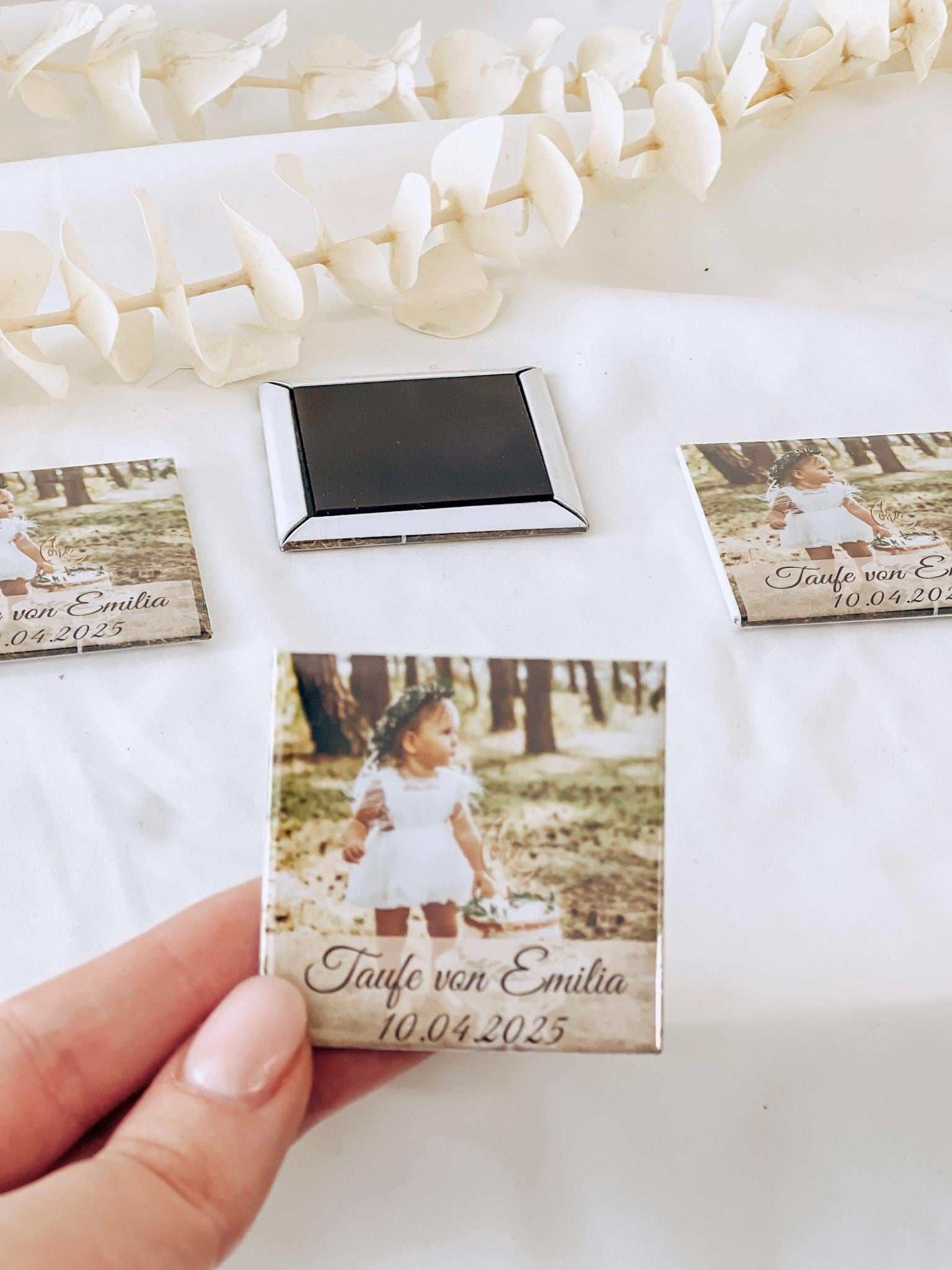 Personalisierter Magnet mit Foto – Gastgeschenk zur Taufe, Kommunion oder Geburtstag – Erinnerung mit Namen & Datum – Kühlschrankmagnet