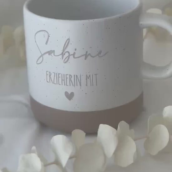 Tasse Erzieherin mit Herz & Name – Geschenk Kindergarten Abschied – Dankeschön personalisiert – 360 ml – graviert, mit Namen