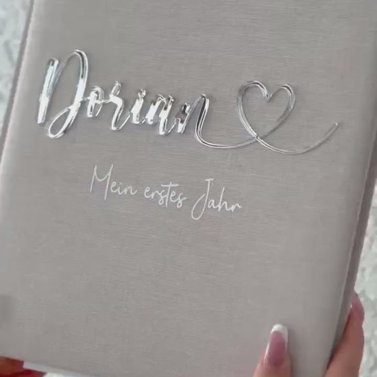 Personalisiertes Baby Fotoalbum „Mein erstes Jahr“ | Geschenk zur Geburt oder 1. Geburtstag | Erinnerungsalbum für Babyfotos