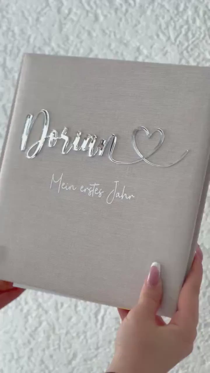 Personalisiertes Baby Fotoalbum „Mein erstes Jahr“ | Geschenk zur Geburt oder 1. Geburtstag | Erinnerungsalbum für Babyfotos