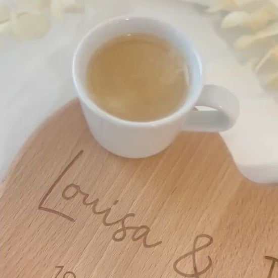 Personalisiertes Herzbrett aus Buchenholz – Hochzeitsgeschenk mit Gravur – Namen & Datum – Geschenk zur Hochzeit oder Jahrestag