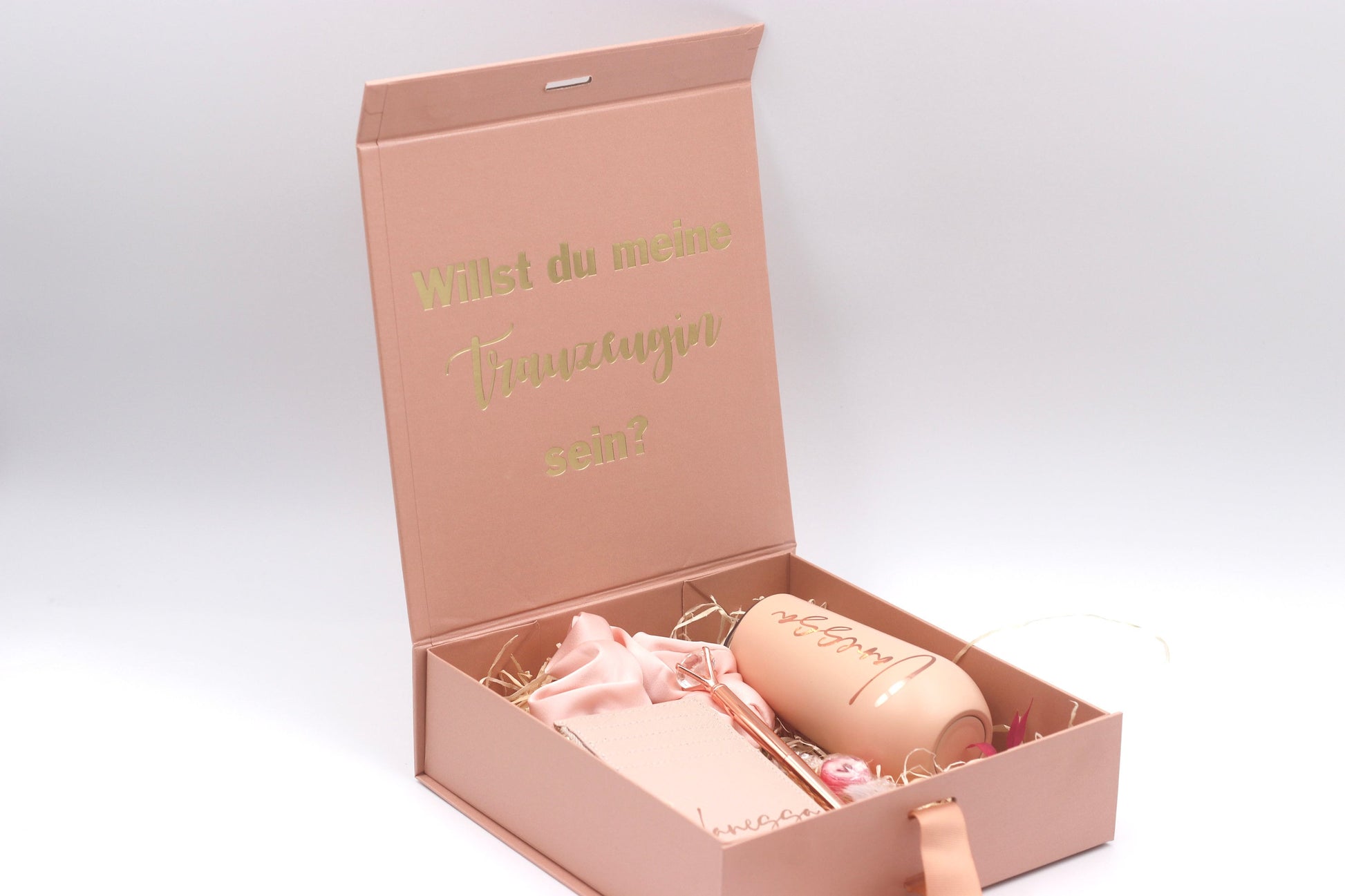 Geschenkbox "Willst du meine Trauzeugin/Brautjungfer sein" in rosa oder weiß