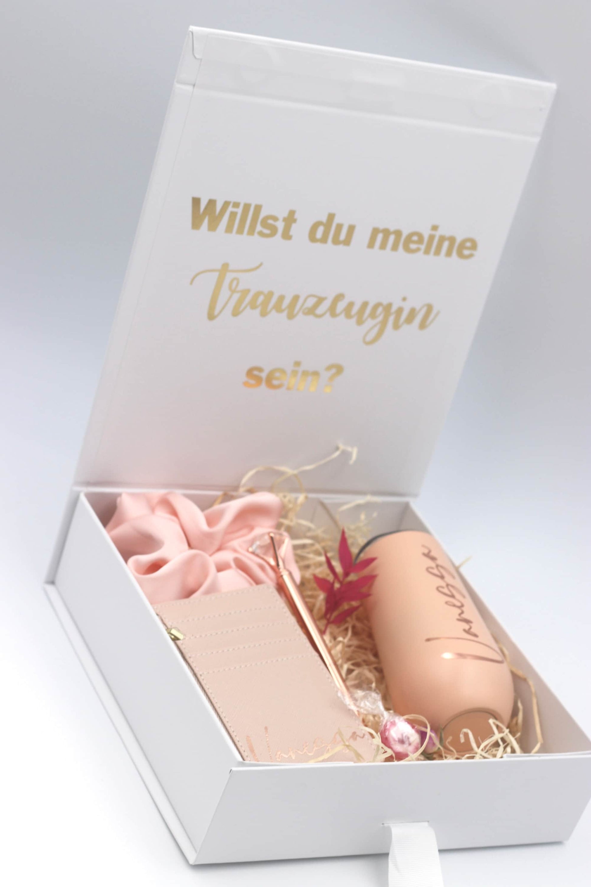 Geschenkbox "Willst du meine Trauzeugin/Brautjungfer sein" in rosa oder weiß