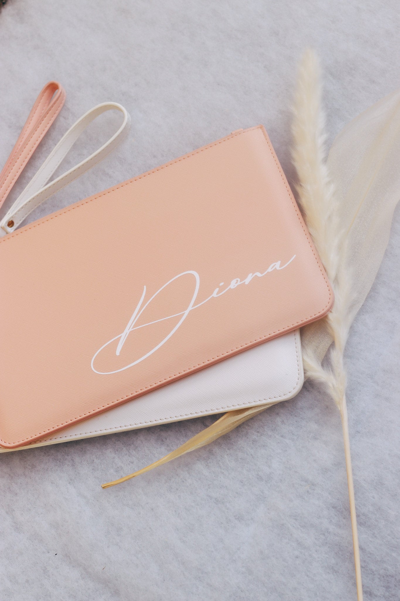 Personalisierte Clutch Trauzeugin Braut Brautjungfer - mit Namen - rosa weiß - Geschenk - Team Braut - JGA - Hochzeit